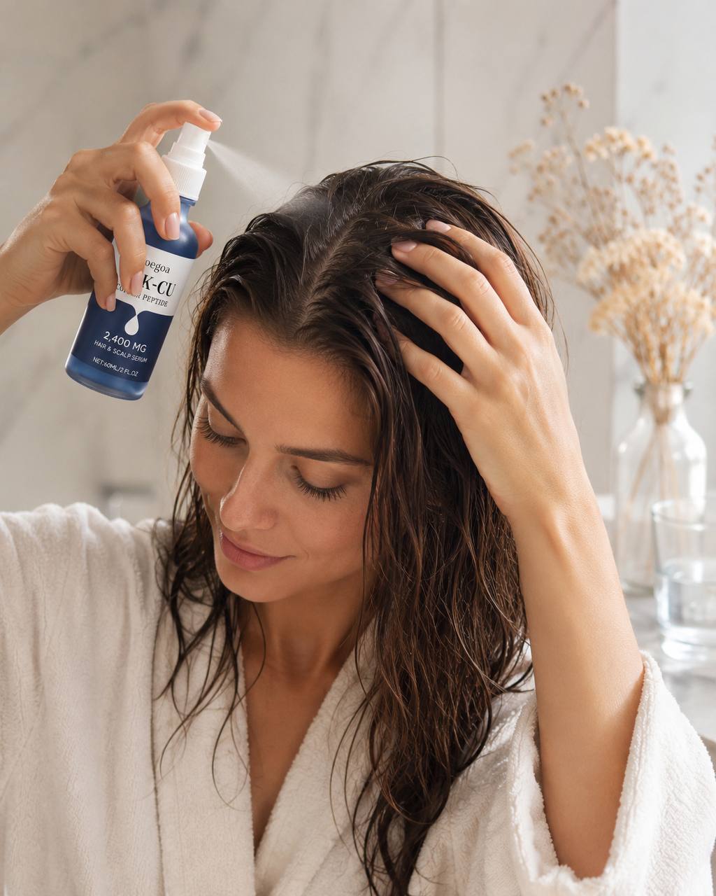 VellureLabz CopperGlow Spray, spray nozzle close-up on copper peptide scalp treatment